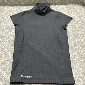 Men’s under armor, cold care, mock size medium compression shirt